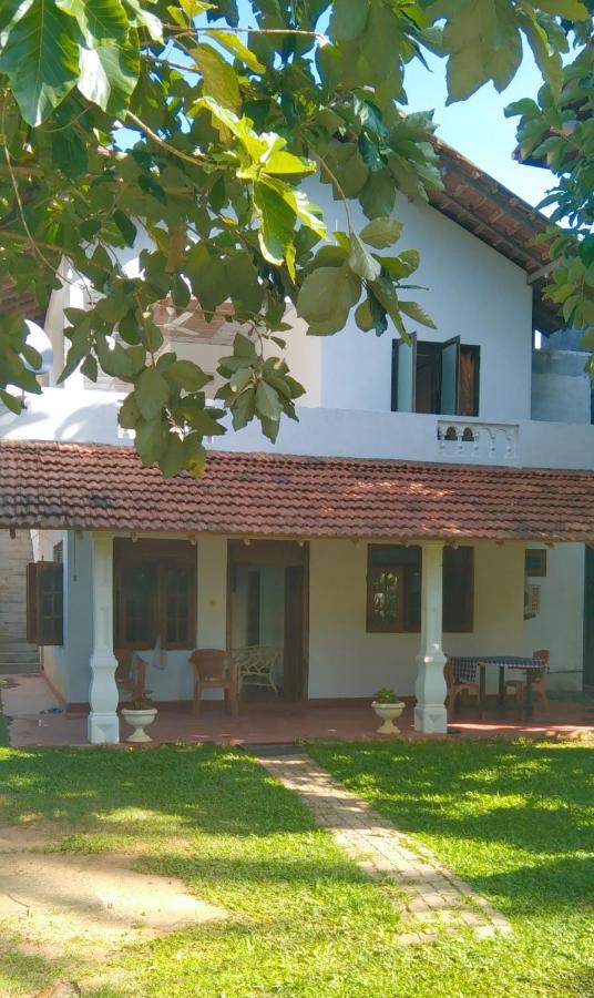 Talalla Bay Inn Beach Bangolow Exterior photo